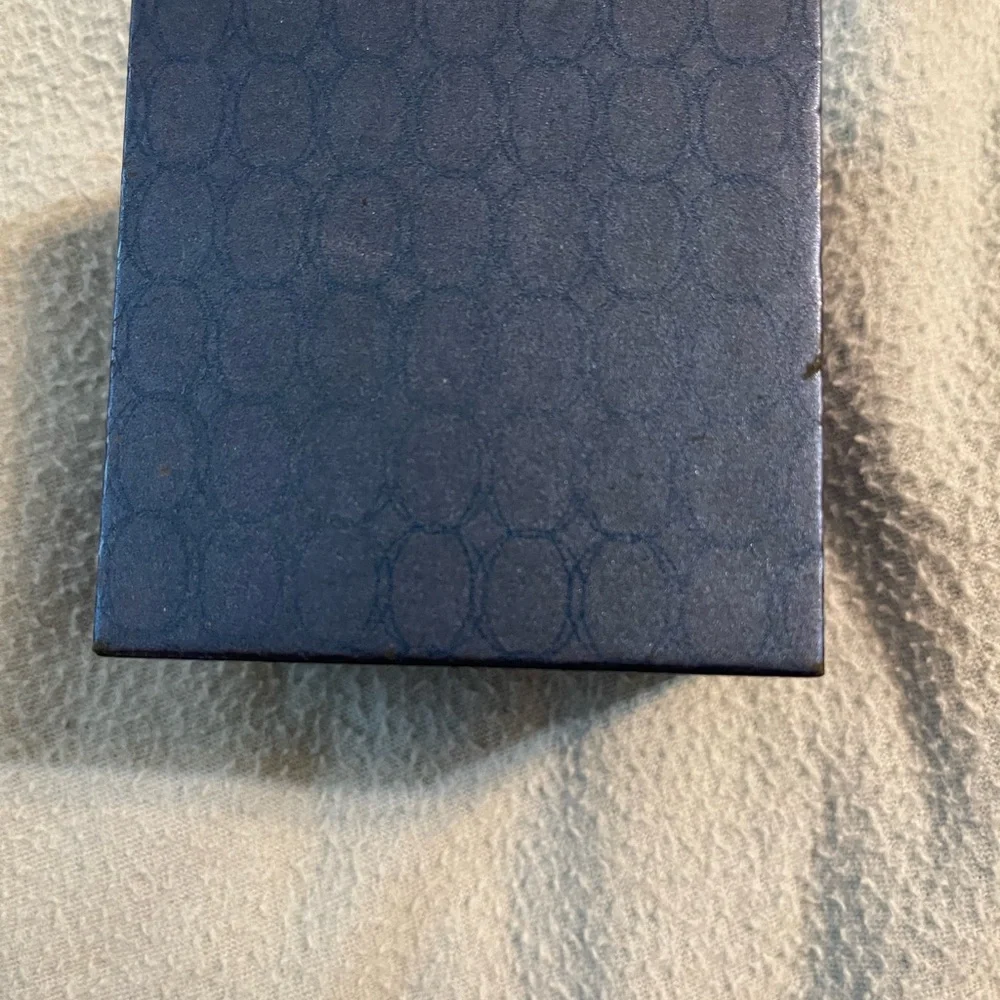 Men’s watch/ Knife Gift Set in nice box. Fmdal751 NWT!